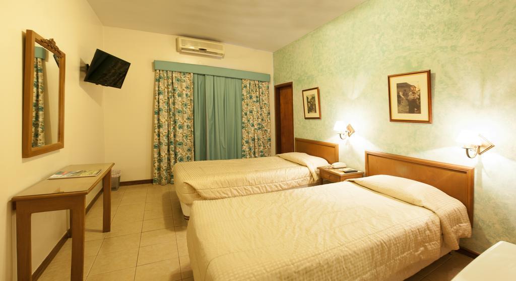 Hotel Bristol Asunción Zimmer foto